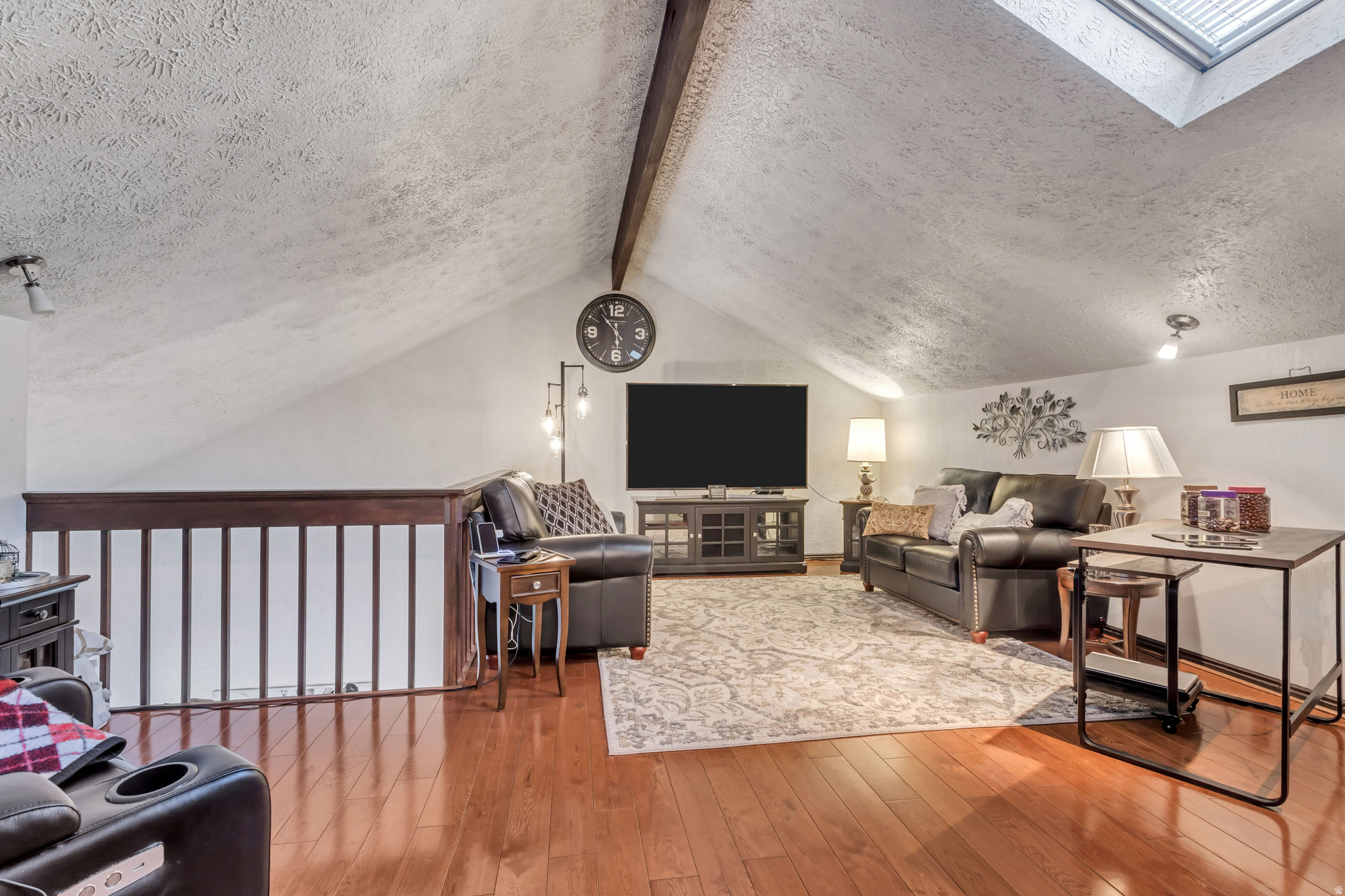 CLOVER CREST #3 - Residential