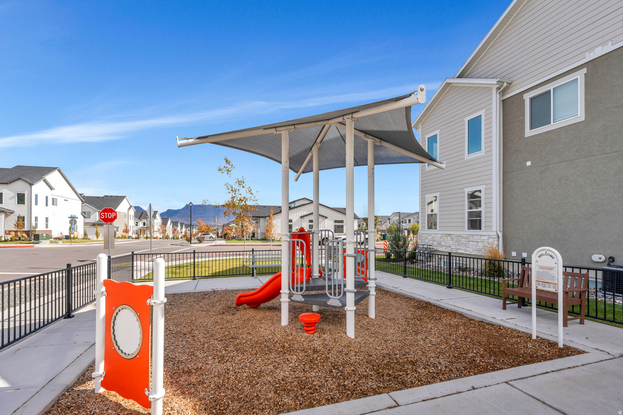 WILLOW POINT - Residential