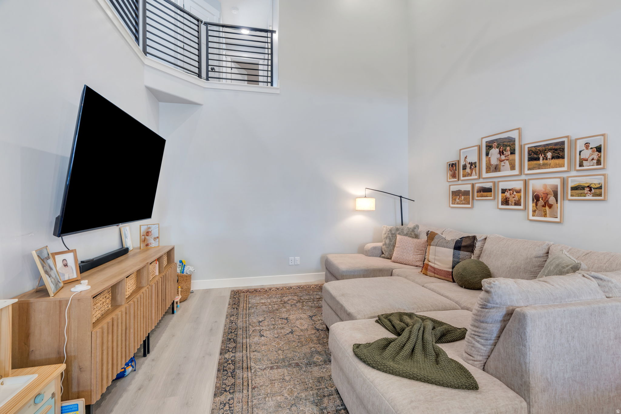 WILLOW POINT - Residential