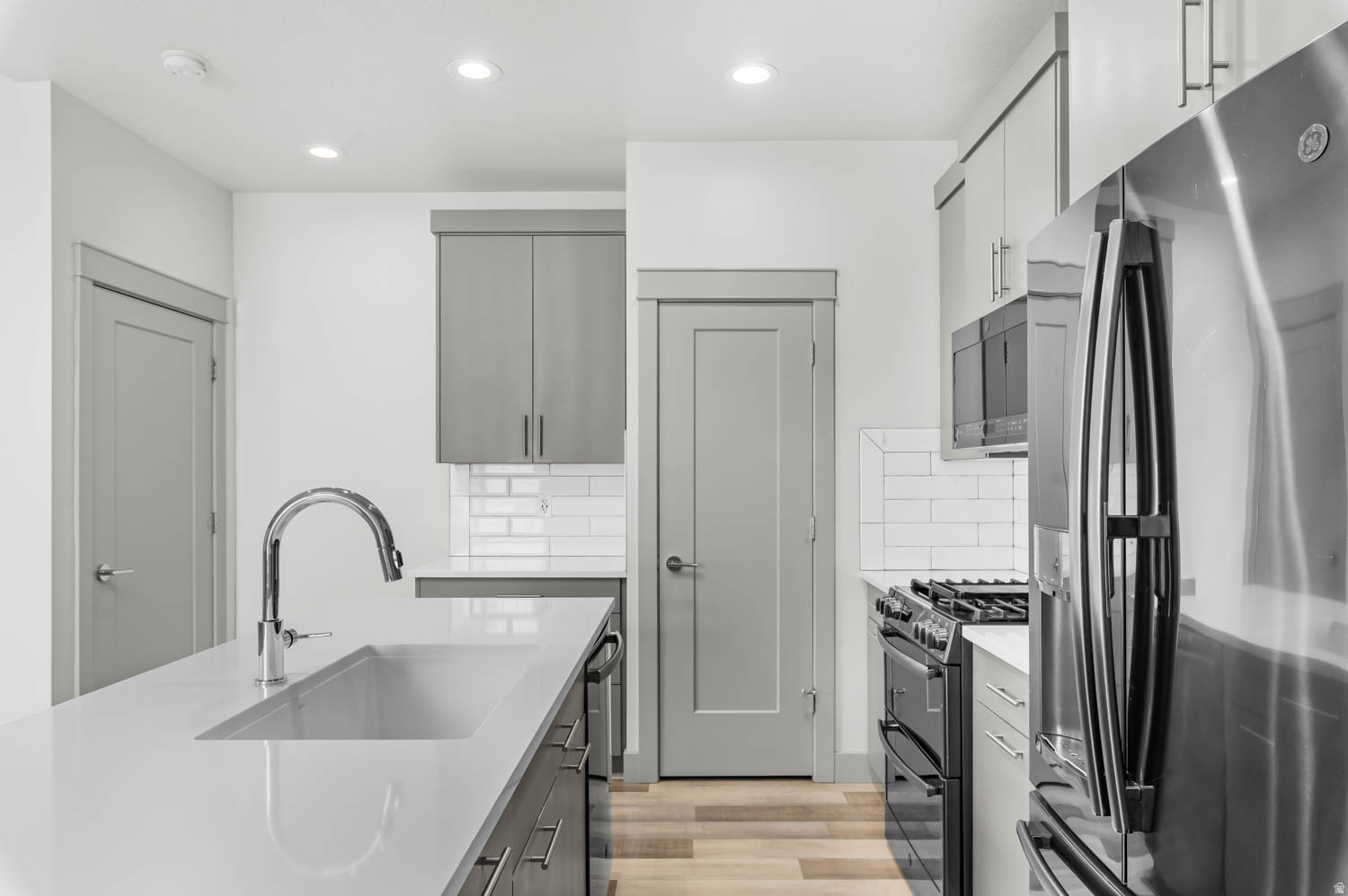 CHESHAM VILLAGE - Residential