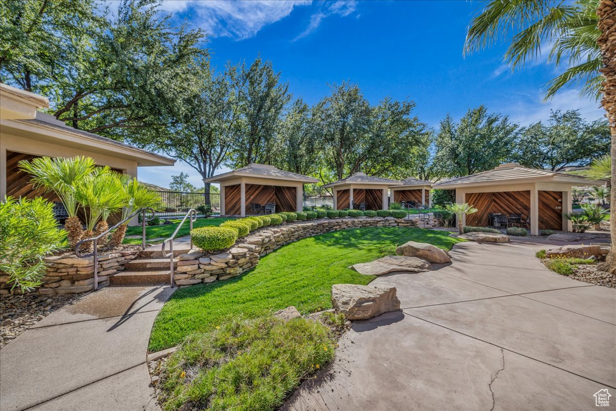 STONE CLIFF TOWNHOMES AMD - Residential