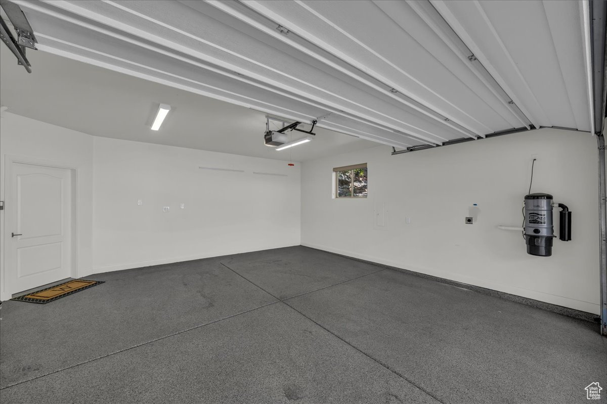 STONE CLIFF TOWNHOMES AMD - Residential