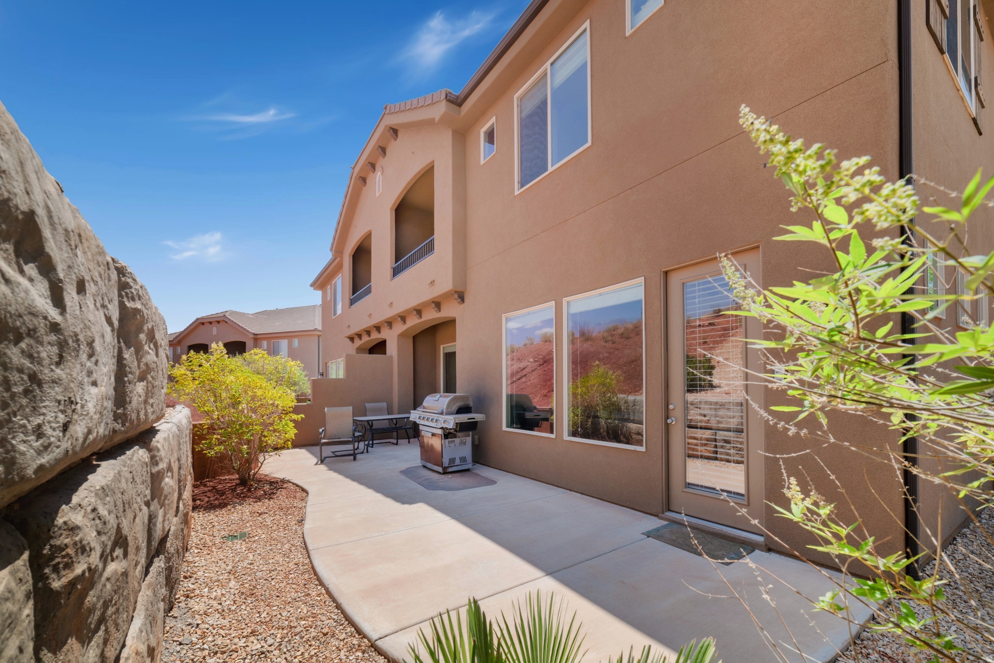 CORAL RIDGE TOWNHOMES PH 3-B - Residential