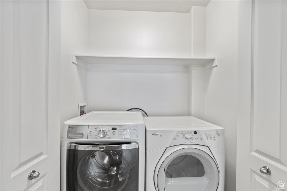 HEIRLOOM COTTAGES - Residential