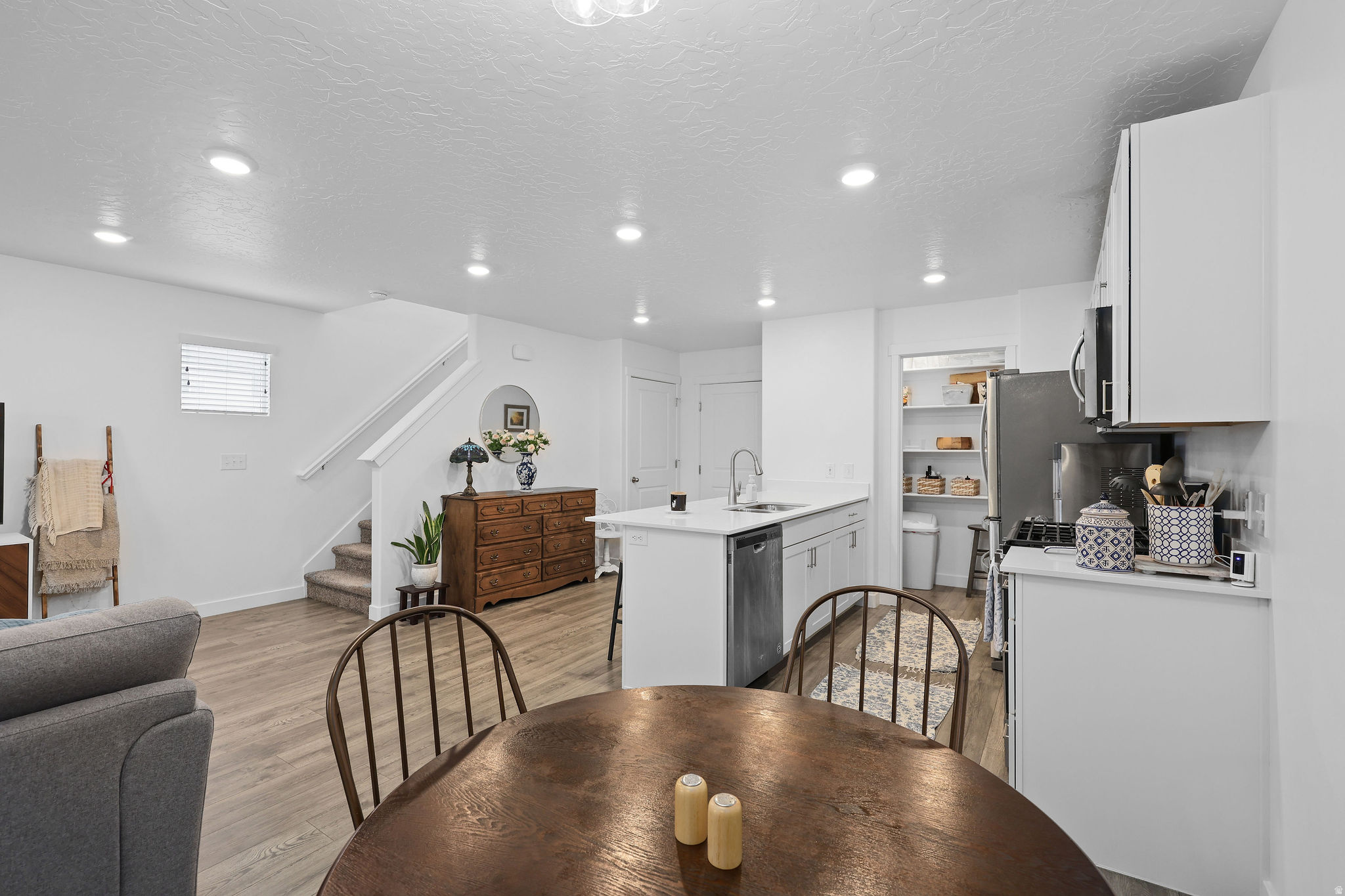 SPRING RANCH - Residential