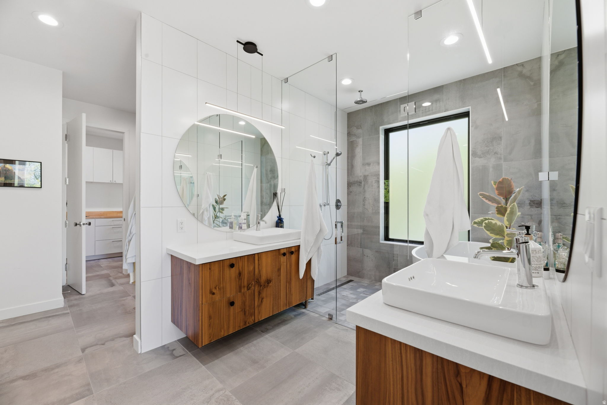 MIDWAY HIGHLANDS SUBDIVISION - Residential