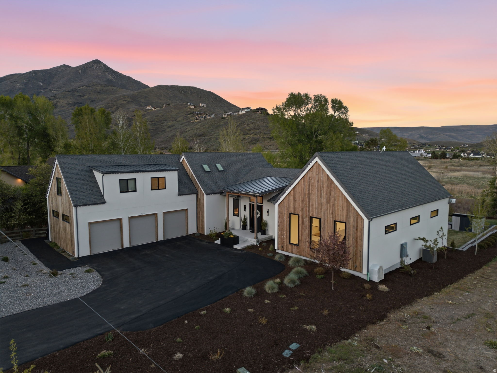 MIDWAY HIGHLANDS SUBDIVISION - Residential