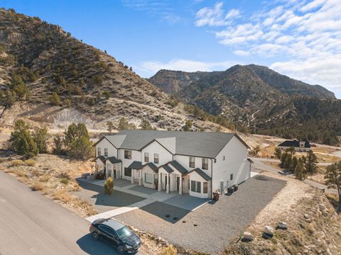 Tiny photo for 421 E WHITE SANDS WAY #B, Orderville, UT 84758 (MLS # 2135211)