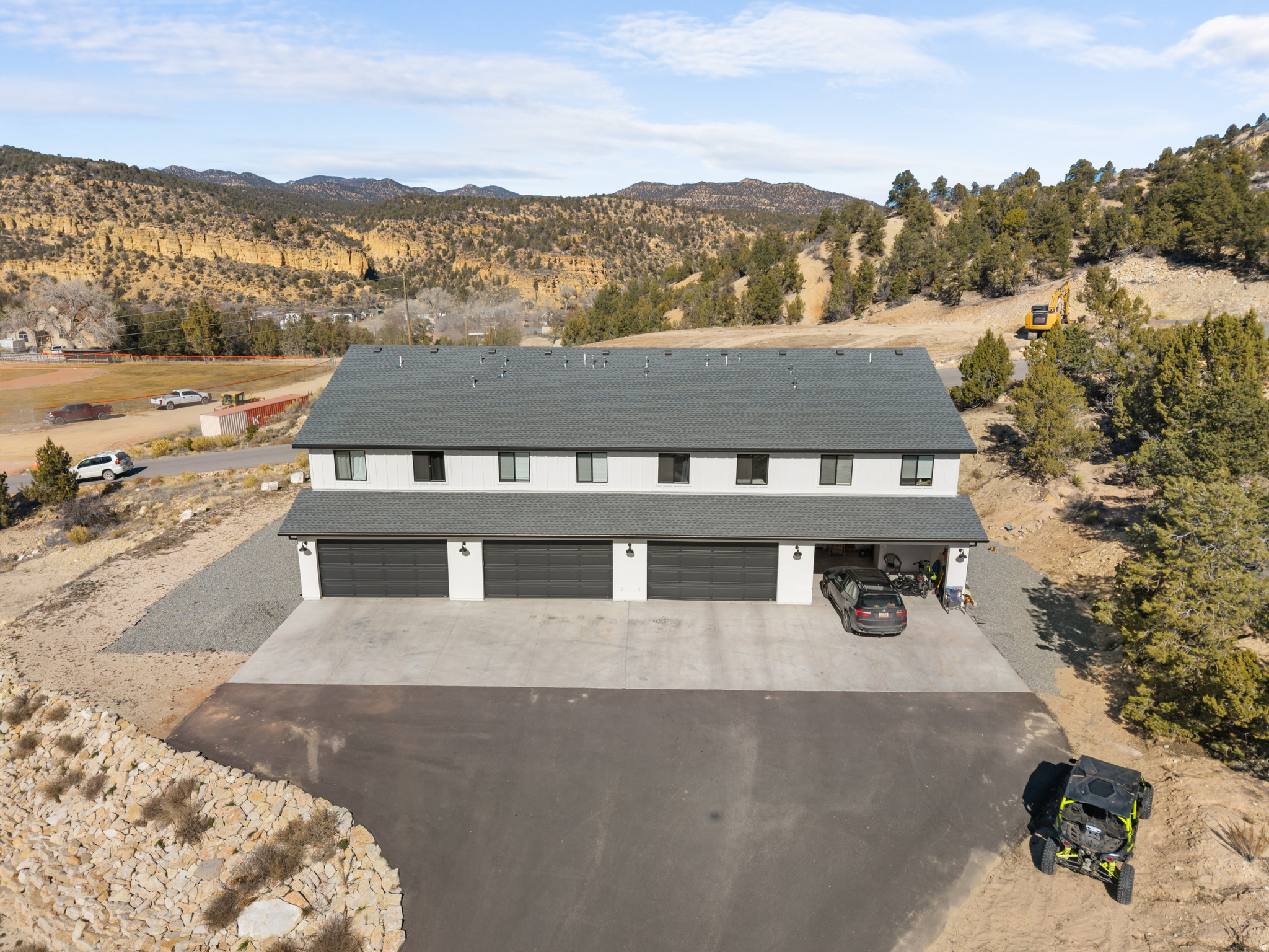 RED VALLEY HEIGHTS - Residential