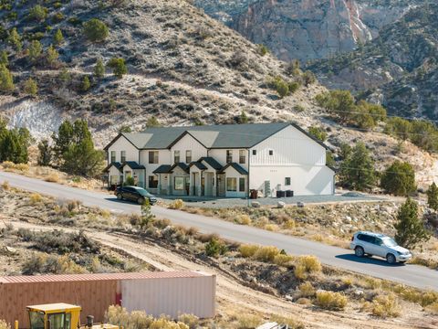 Tiny photo for 421 E WHITE SANDS WAY #B, Orderville, UT 84758 (MLS # 2135211)