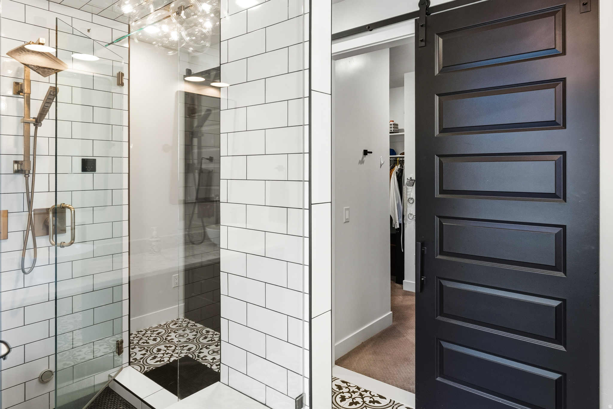 THE RANGE EAST - Residential