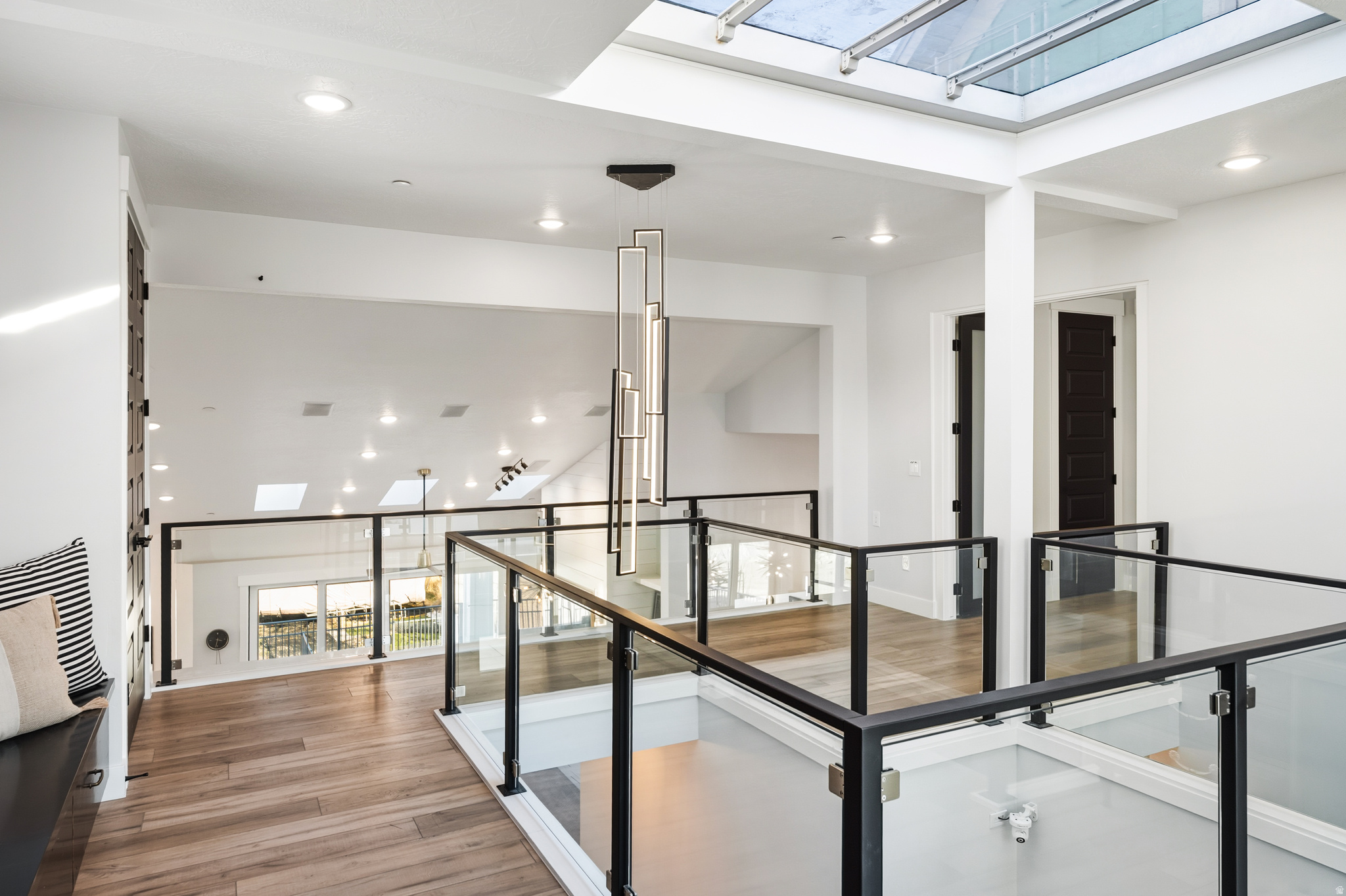 THE RANGE EAST - Residential