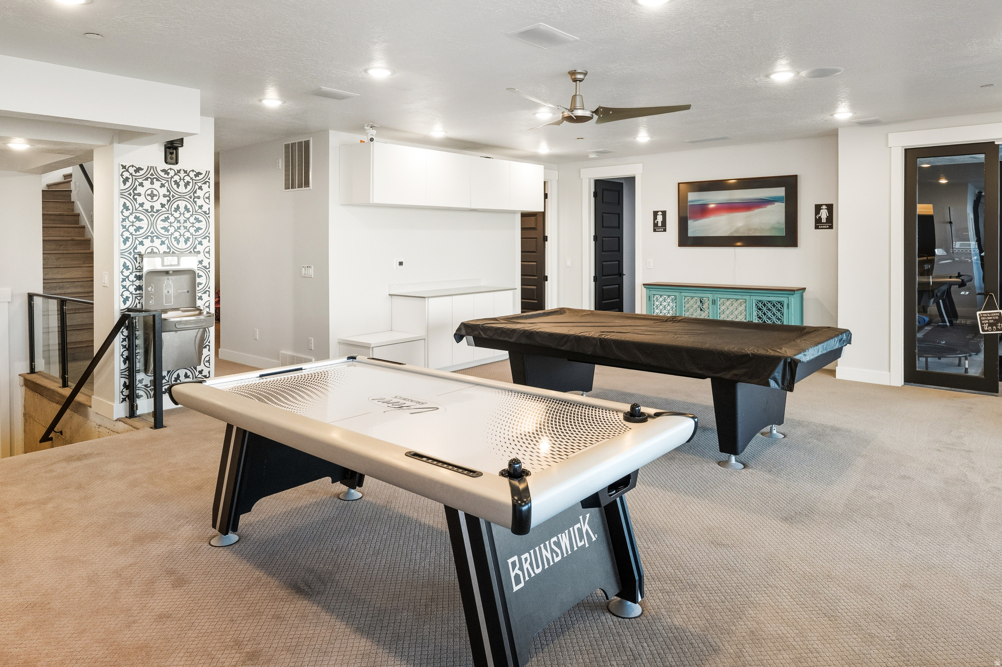 THE RANGE EAST - Residential