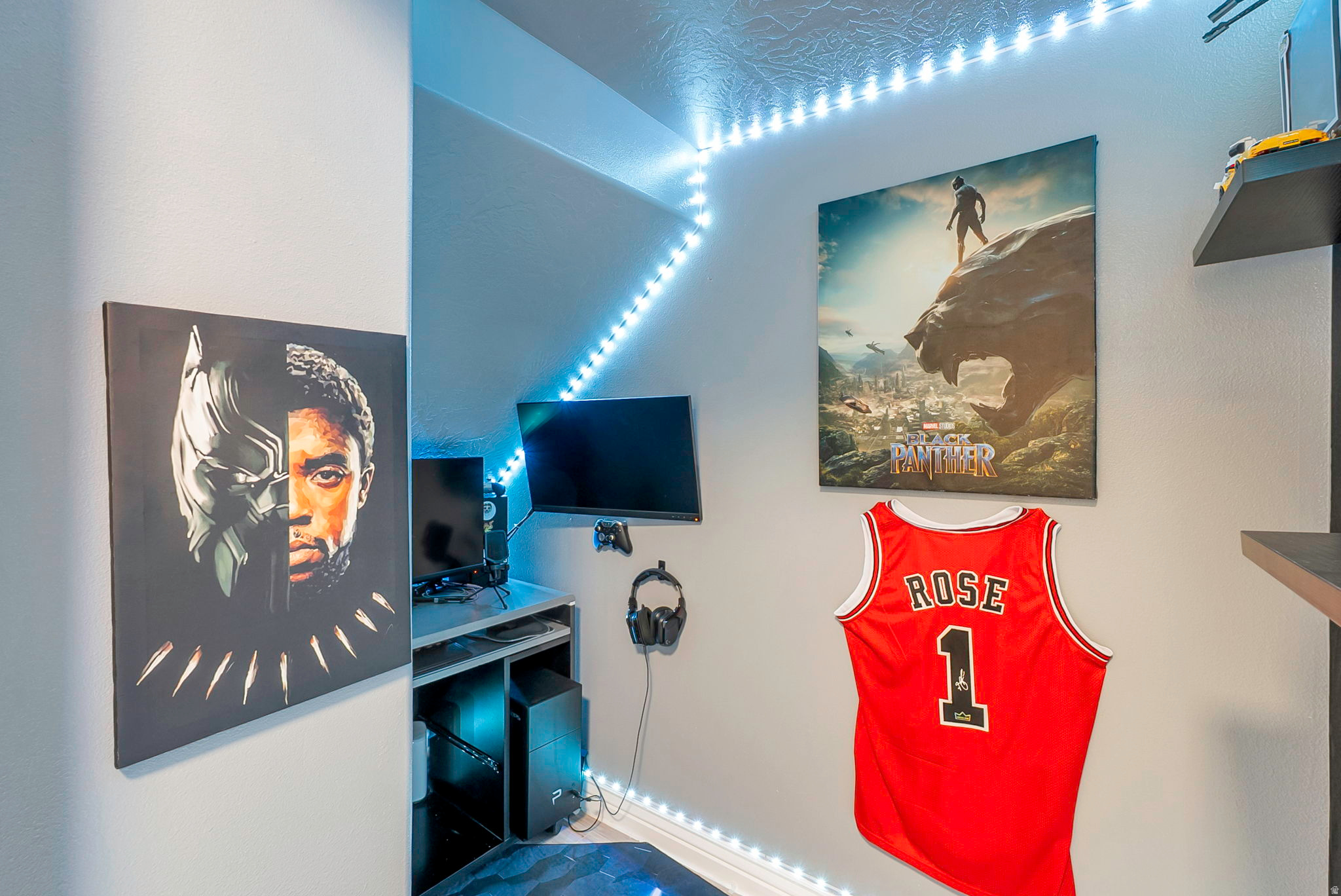 EAST TOWN VILLAGE - Residential