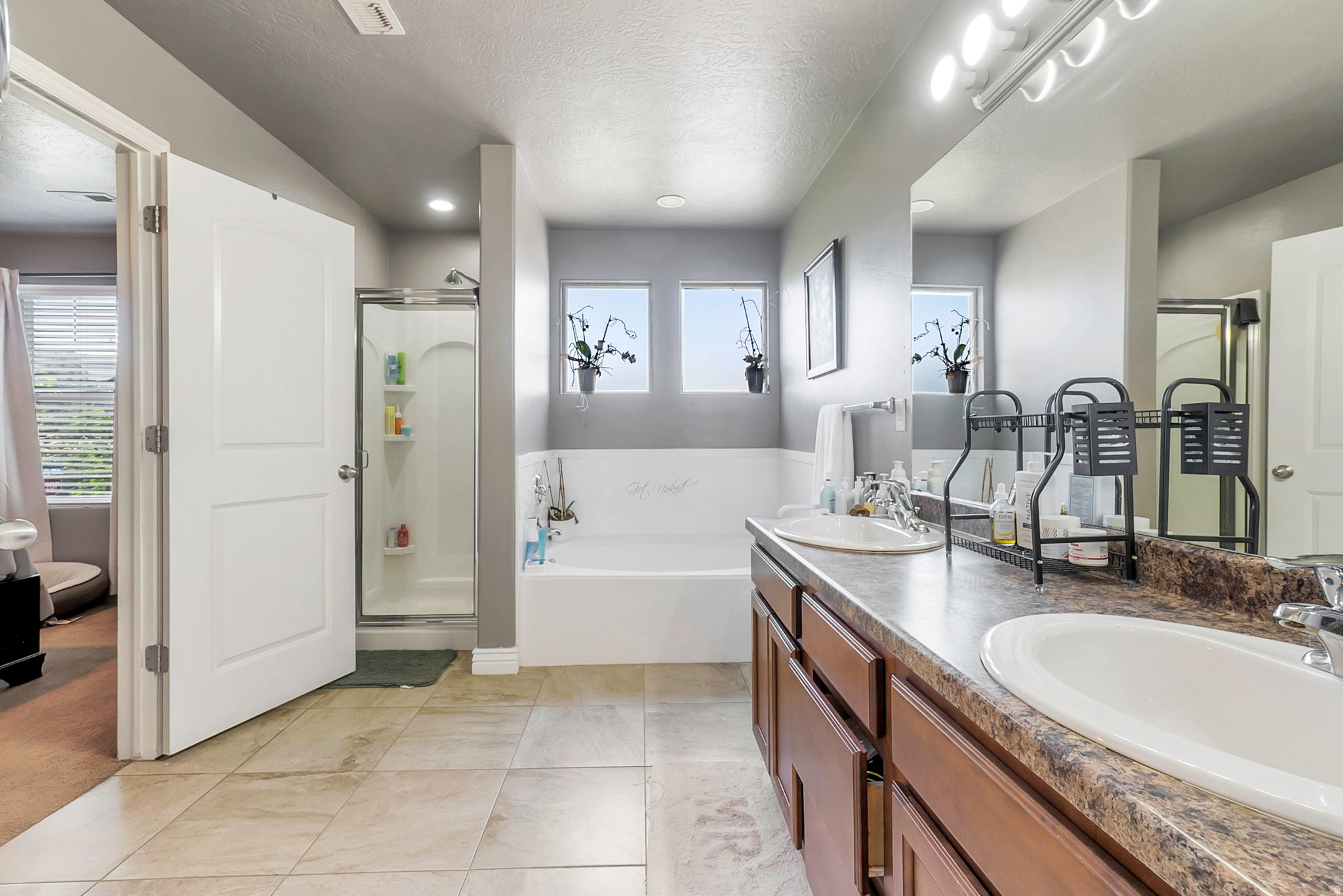 EAST TOWN VILLAGE - Residential