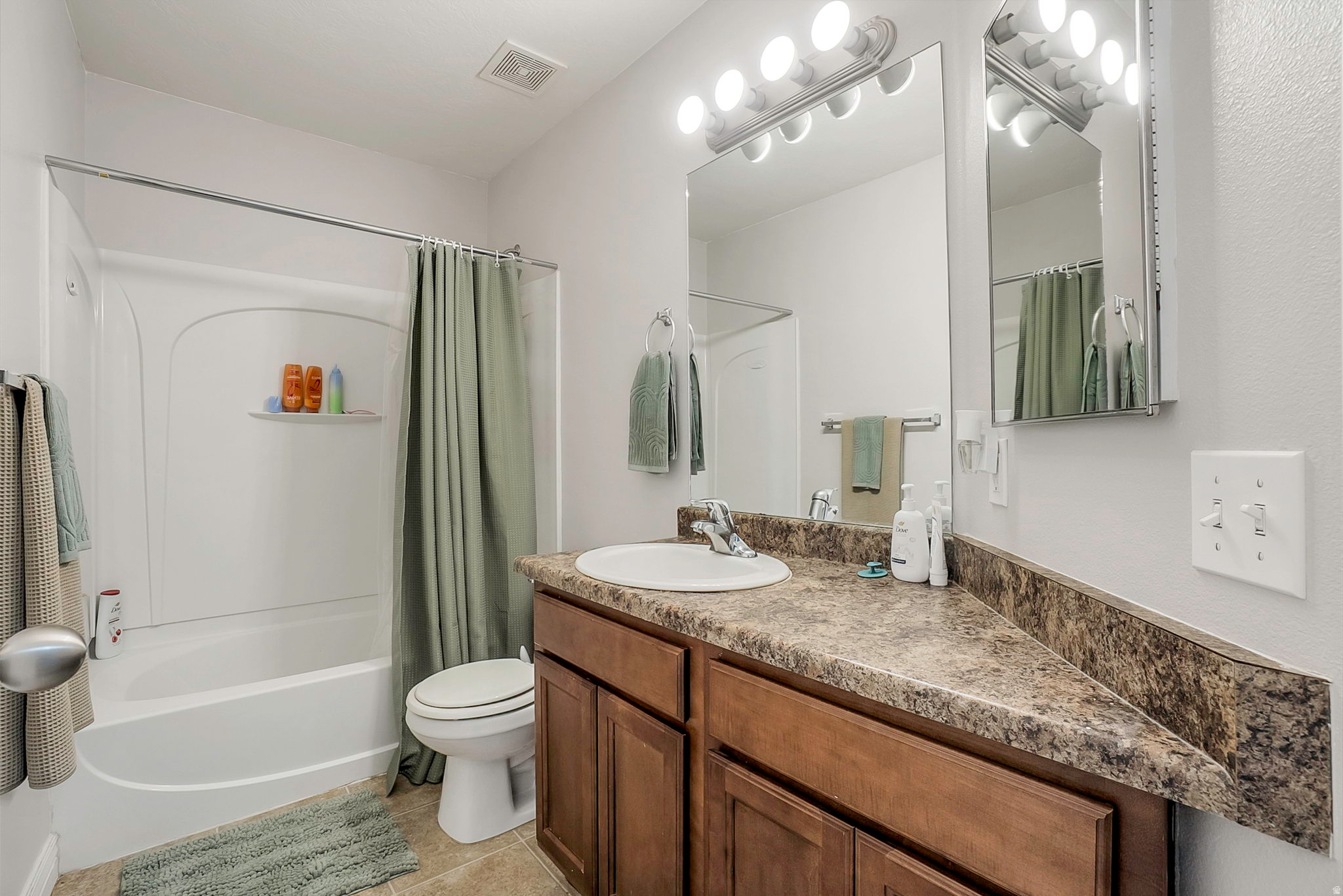 EAST TOWN VILLAGE - Residential