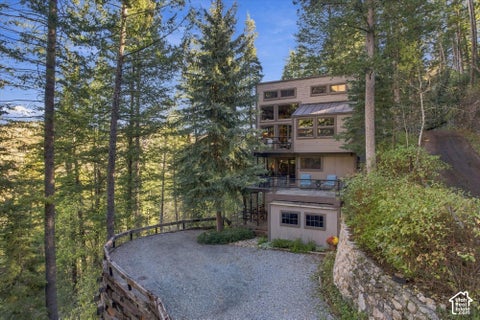 Photo of 2882 E STEWART RD, Sundance, UT 84604 (MLS # 2192739)