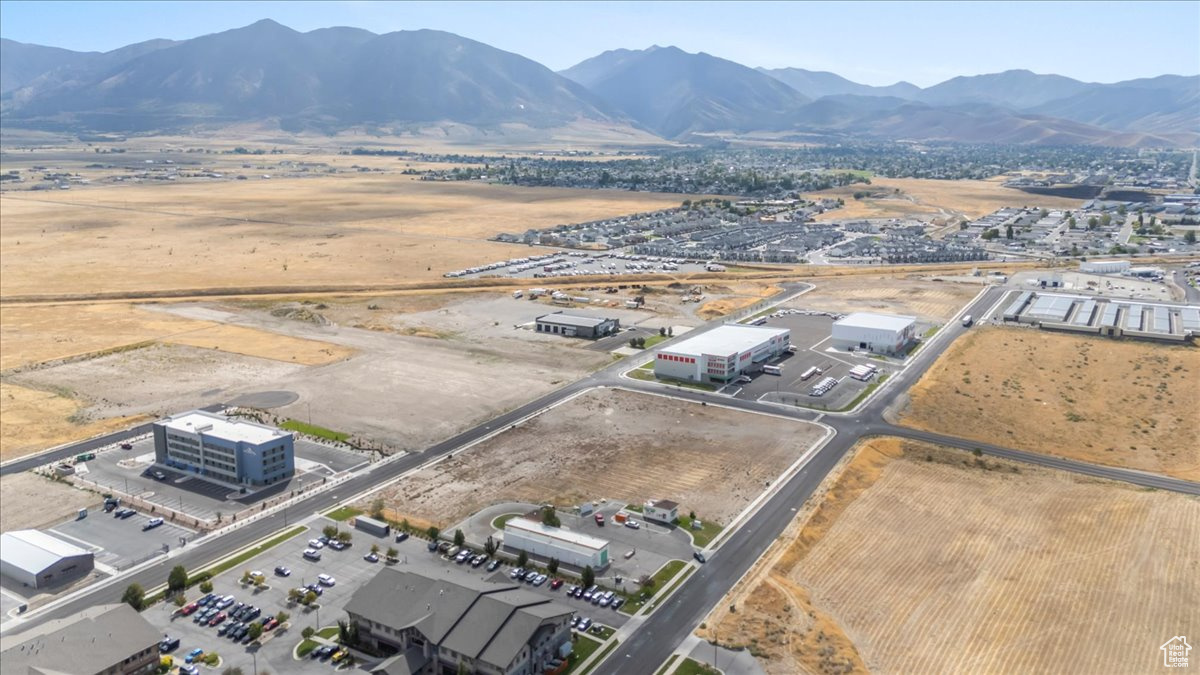 400 E COMMERCIAL SUBDIVISION - Land