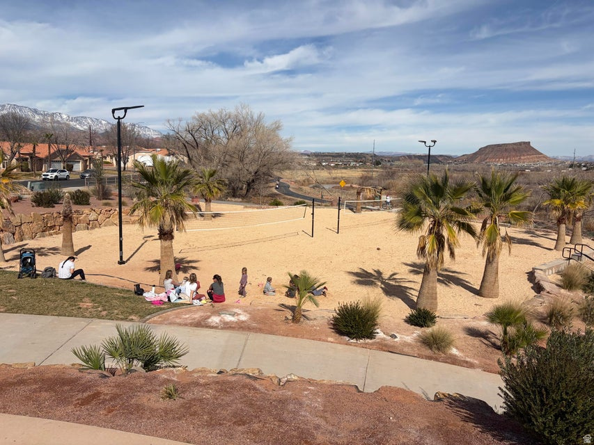 BEDROCK TH 2 - Residential