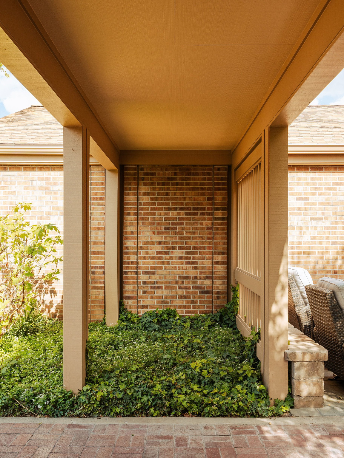 ENSIGN DOWNS - Residential
