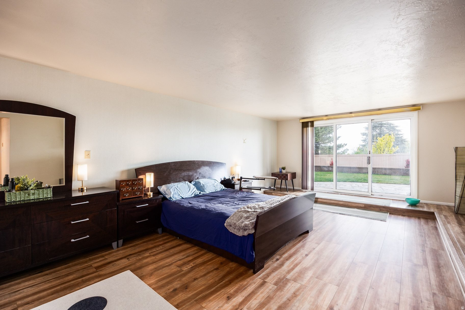 ENSIGN DOWNS - Residential
