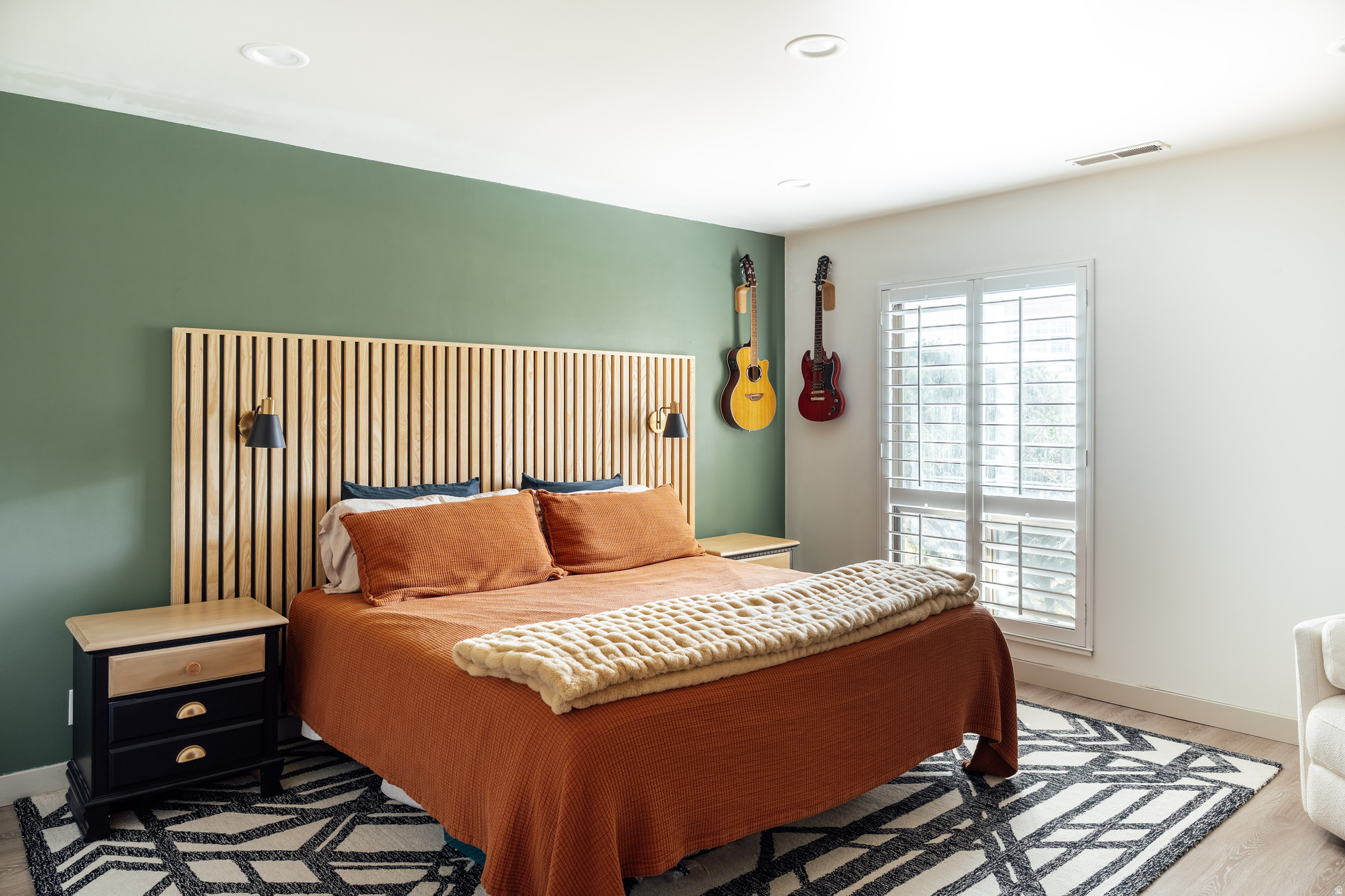 OAKWOOD GARDENS - Residential