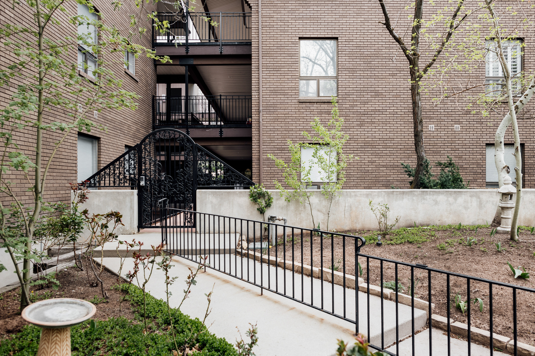 OAKWOOD GARDENS - Residential