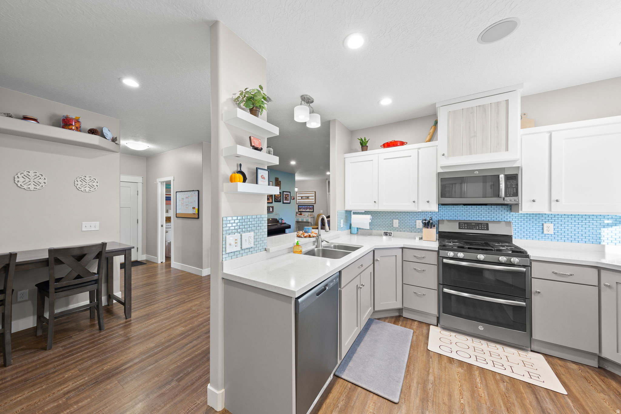 EQUESTRIAN POINTE SUBDIVISION - Residential