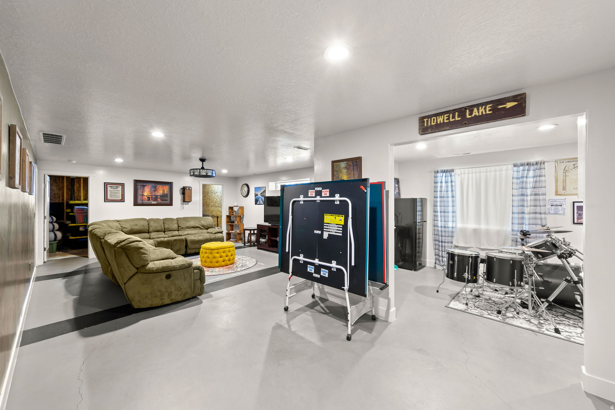 EQUESTRIAN POINTE SUBDIVISION - Residential