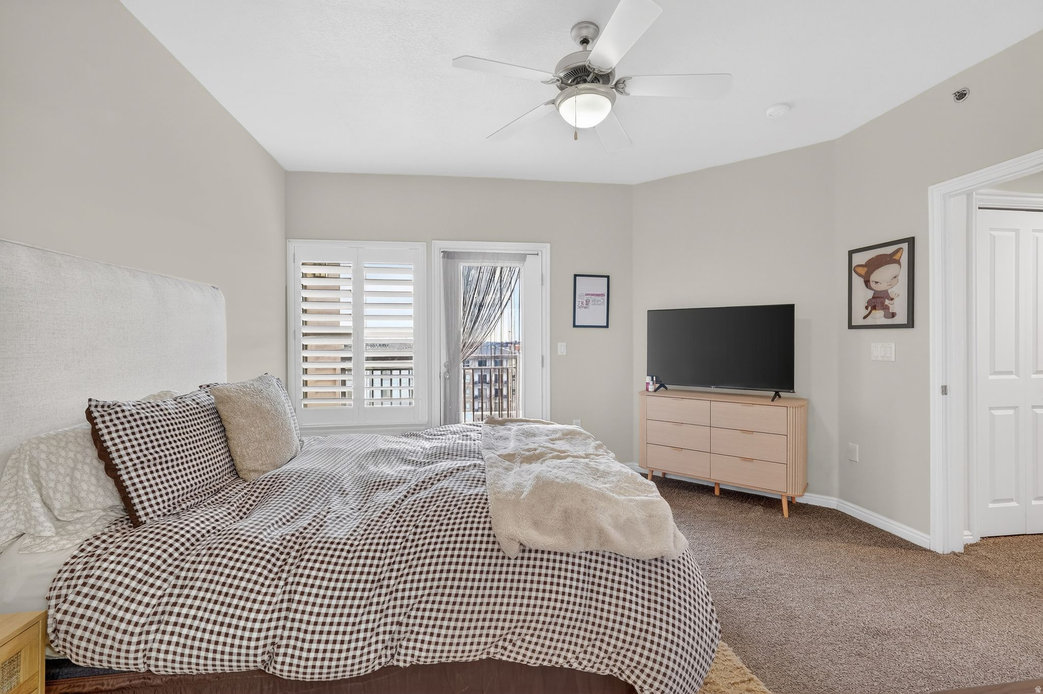 THE PARC AT GATEWAY - Residential