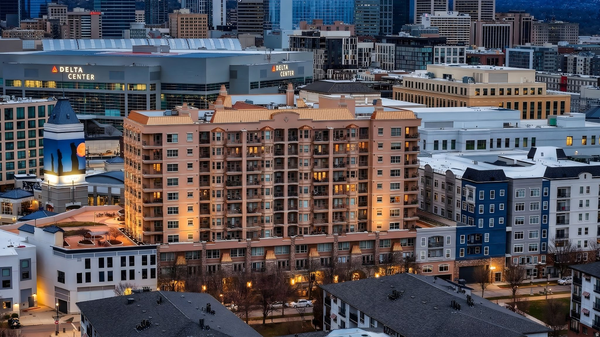 THE PARC AT GATEWAY - Residential