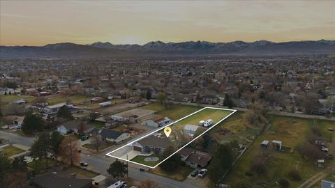 Tiny photo for 11268 S 2865 W, South Jordan, UT 84095 (MLS # 2126357)