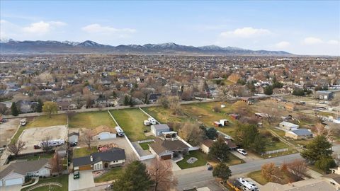 Tiny photo for 11268 S 2865 W, South Jordan, UT 84095 (MLS # 2126357)