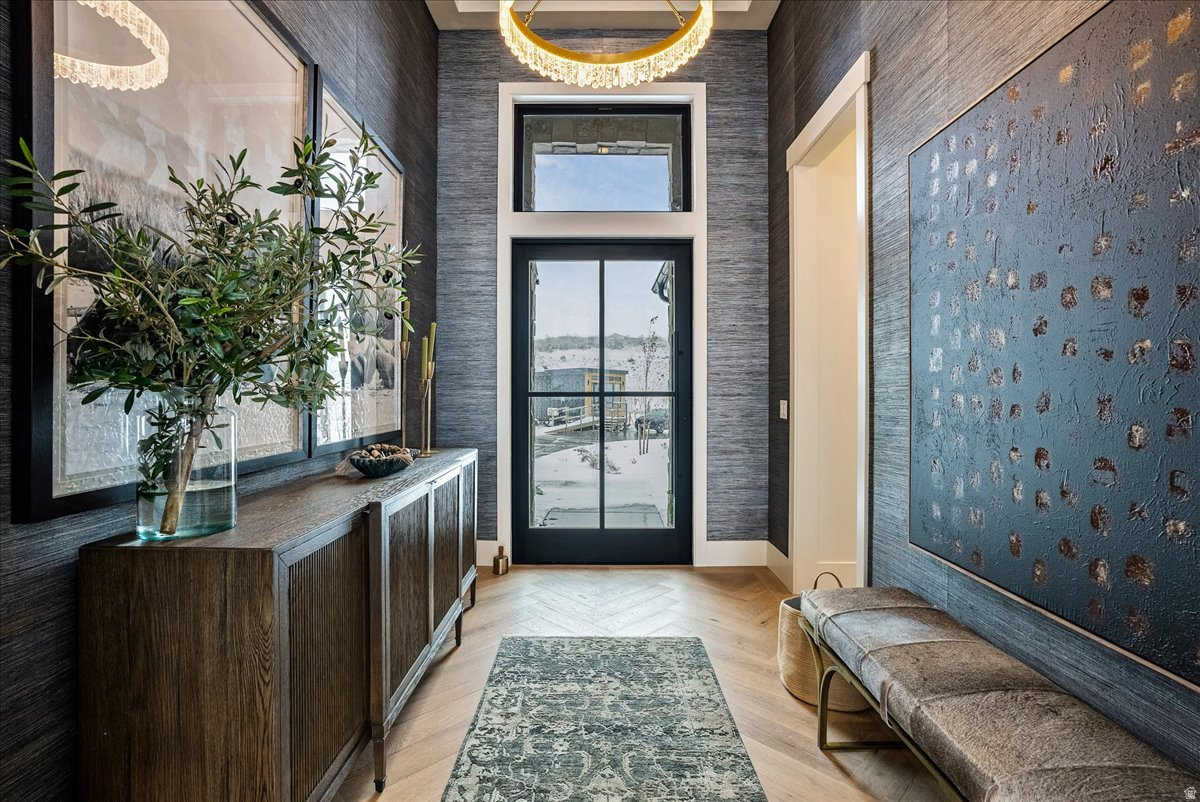 AMANTI LAGO - Residential