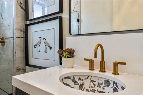 Tiny photo for 1561 W CRYSTAL VIEW CT, Heber City, UT 84032 (MLS # 2126683)