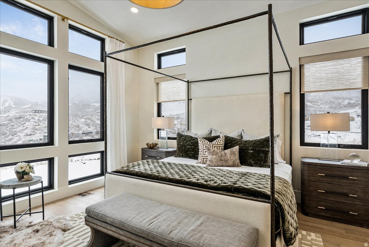 AMANTI LAGO - Residential