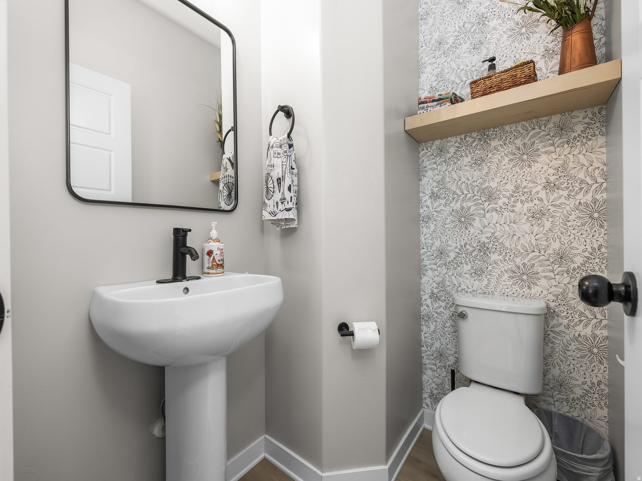 SUNSET RIDGE - Residential