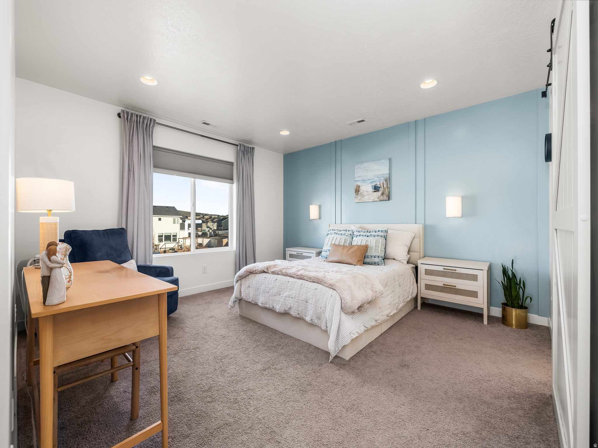 SUNSET RIDGE - Residential