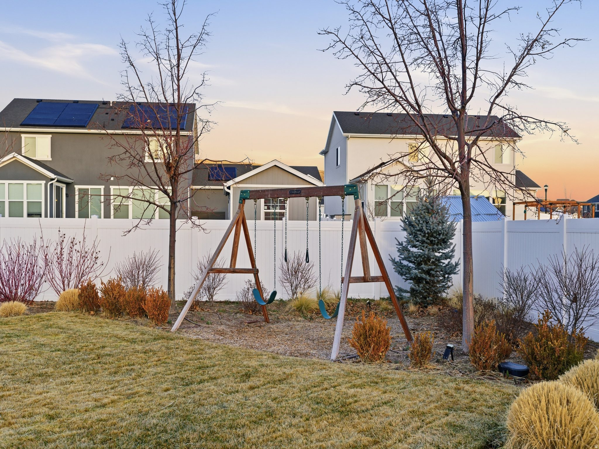 SUNSET RIDGE - Residential