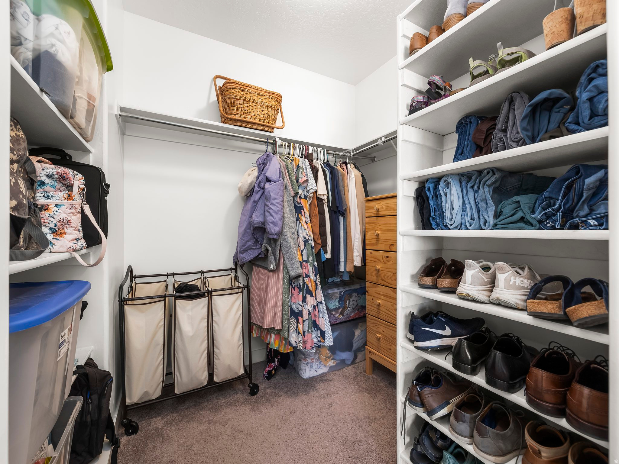 SUNSET RIDGE - Residential