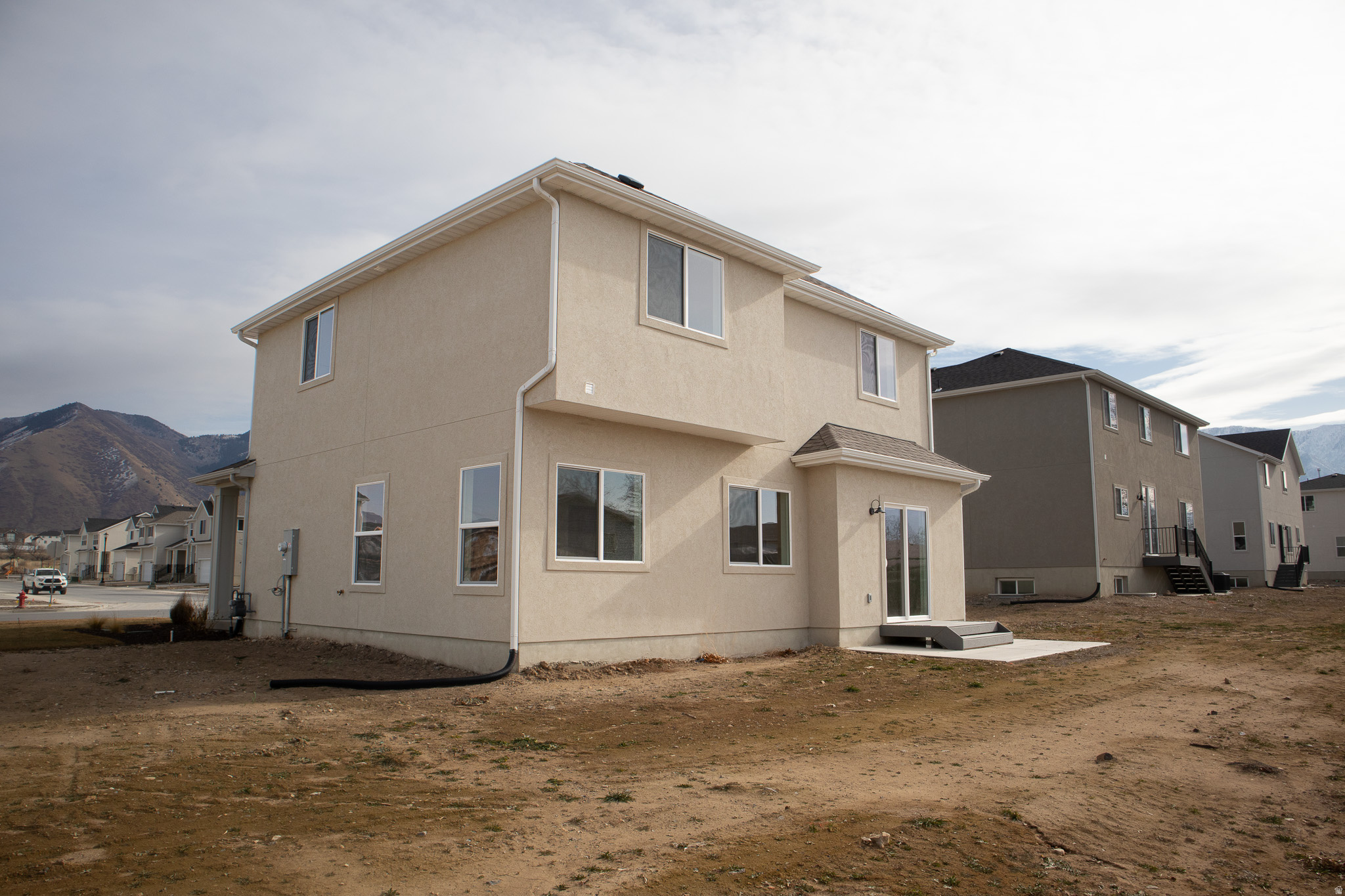 SALEM FIELDS - Residential