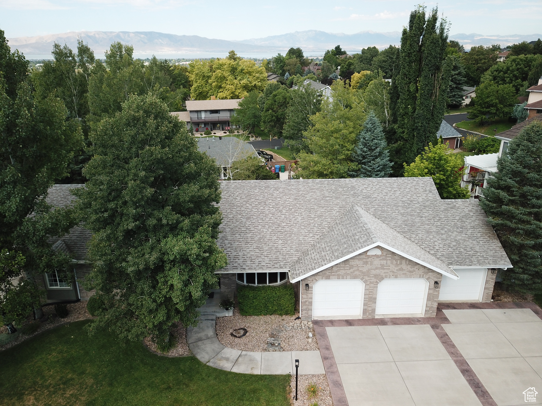 1743 N Cherapple Dr, Orem, Utah image 4