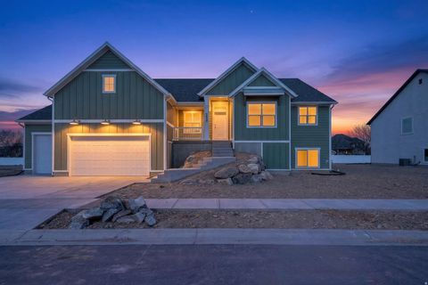 Photo of 1639 S 3875 W #403, Taylor, UT 84401 (MLS # 2145589)