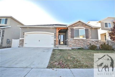 Photo of 5377 W IRONKING DR. S, Herriman, UT 84096 (MLS # 2129357)