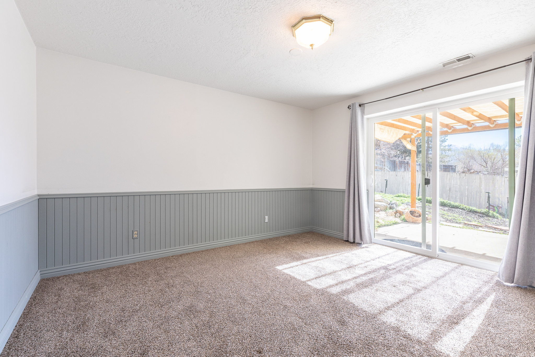 CLARMONT PLAZA - Residential