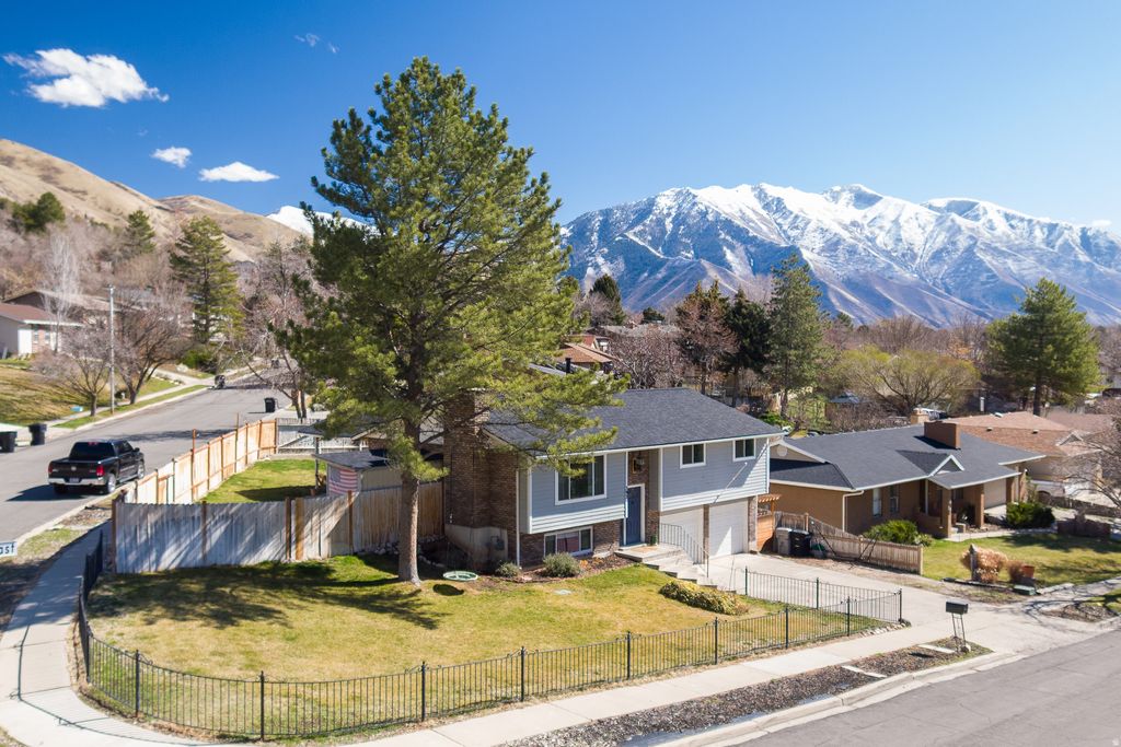 Photo of 292 N 1100 E, Springville, UT 84663 (MLS # 2141442)