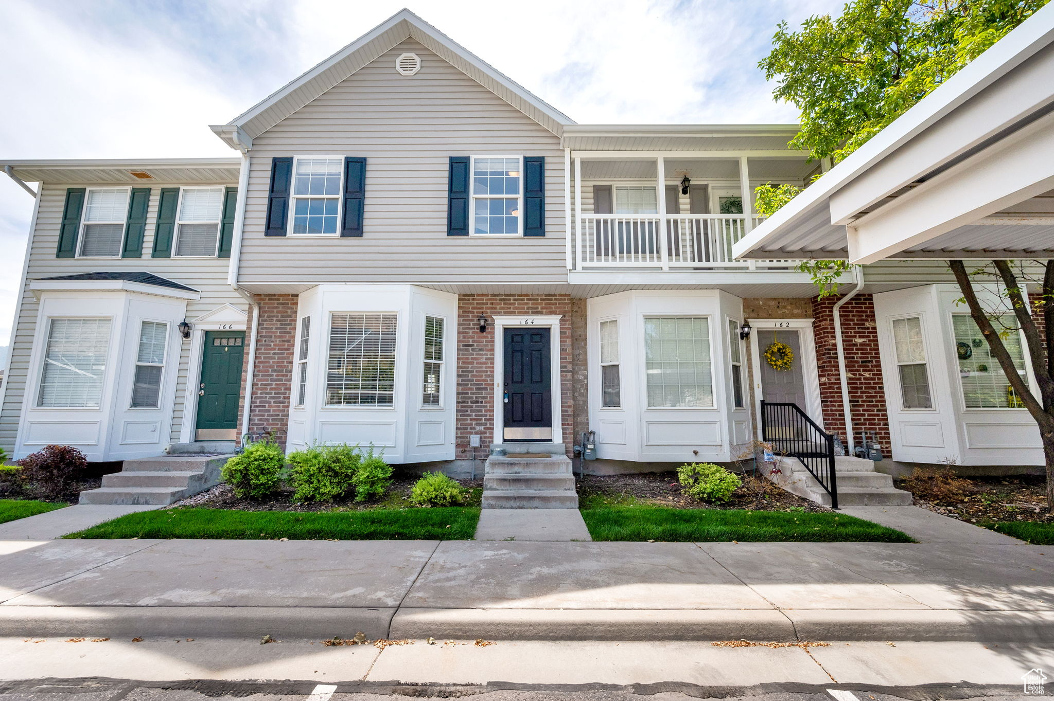 THE WILLOWS - Residential