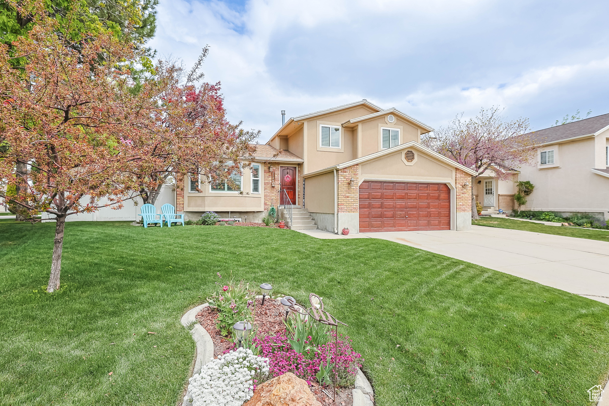 1174 W Coronado Way, Murray, Utah image 1