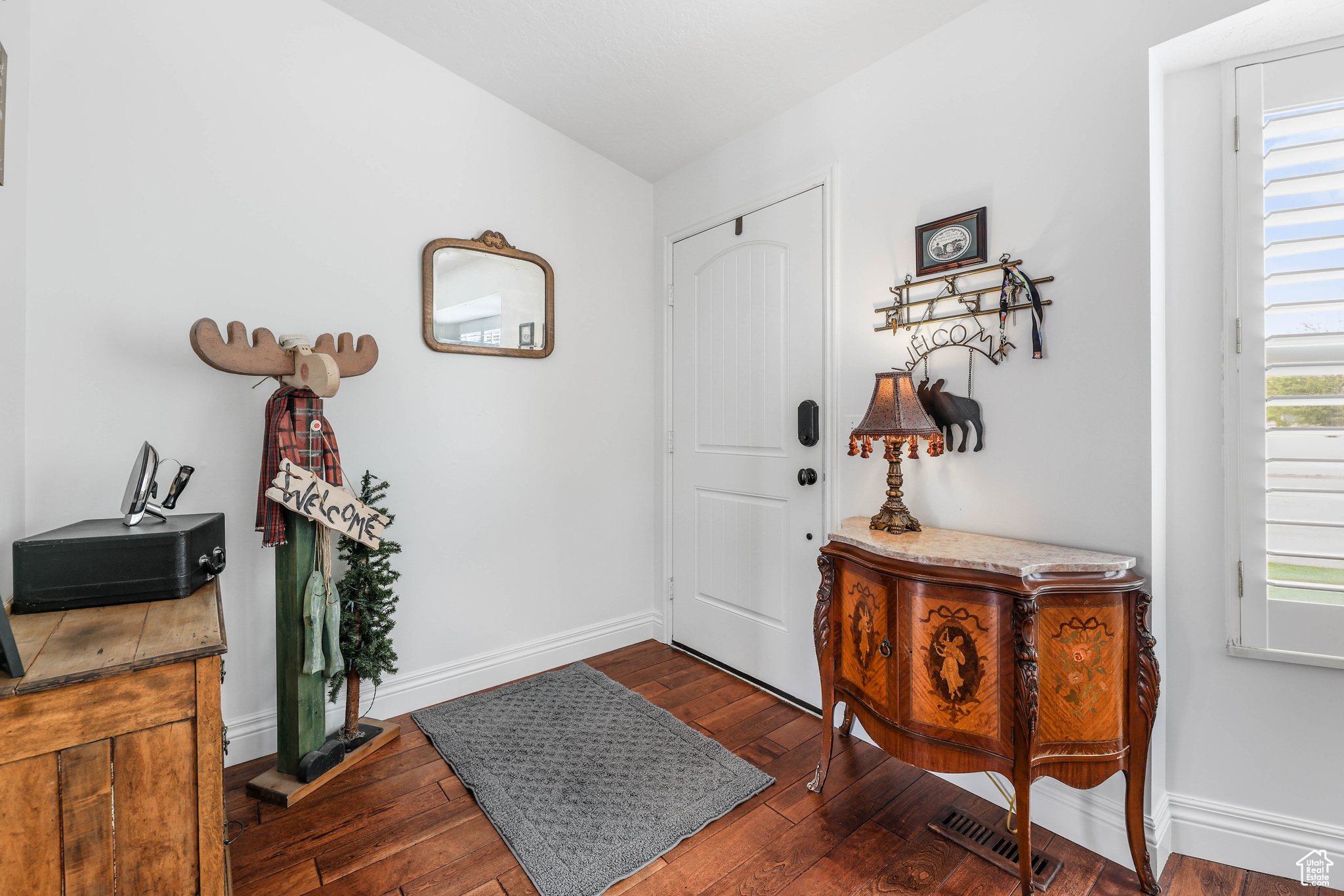 1174 W Coronado Way, Murray, Utah image 11