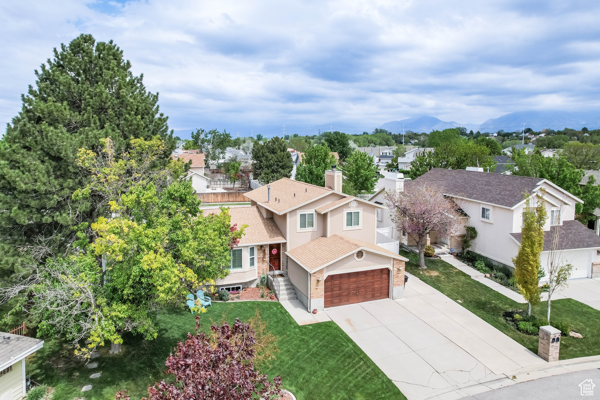 1174 W Coronado Way, Murray, Utah image 4